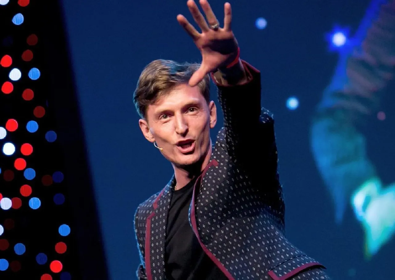 Павел Воля пошутил про дворец Путина в Comedy Club. Из записи удалили этот кусок, но мы сохранили видео