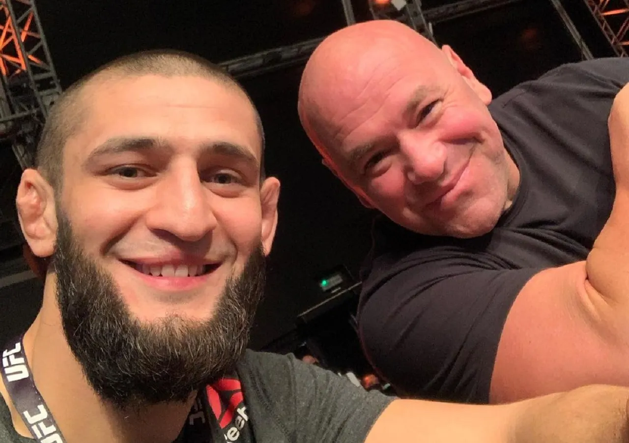 Боец UFC Хамзат Чимаев закончил карьеру в 26 лет. Но Дэйна Уайт возобновил ее через час