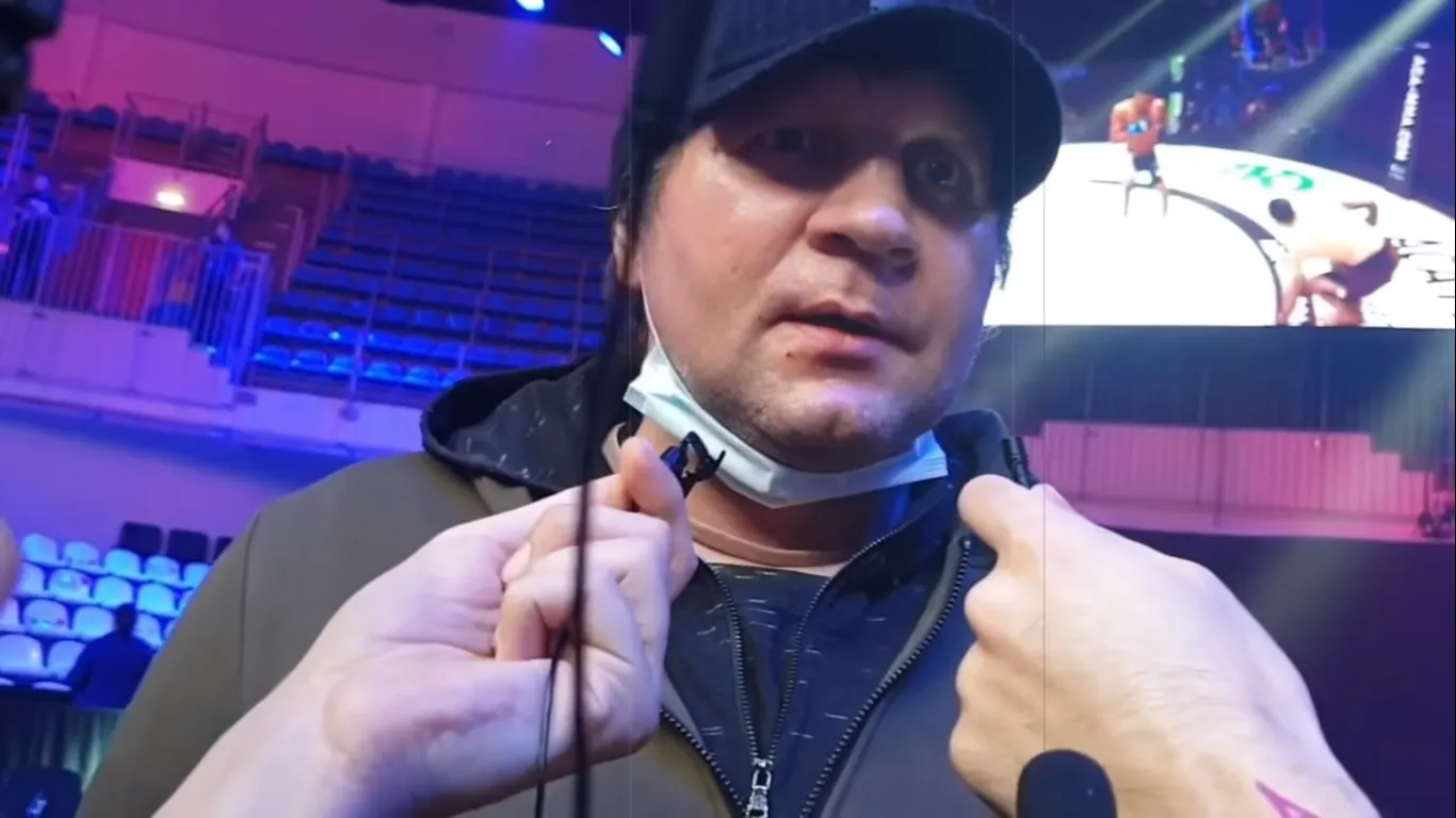 Как сейчас выглядит Александр Емельяненко? Он толстый и еле связывает слова