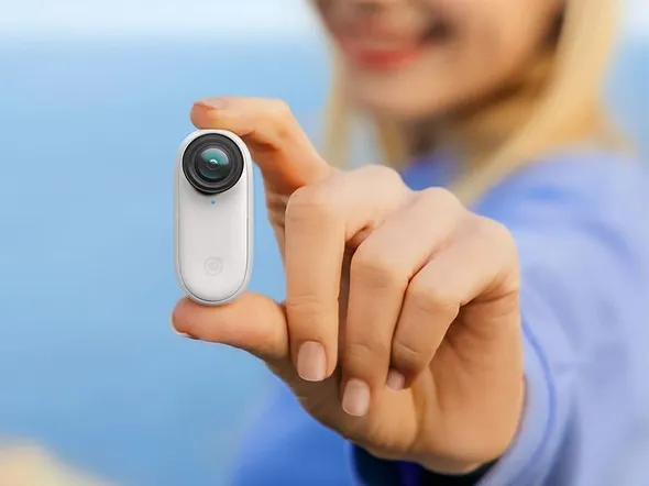 Insta360 Go 2 – самая маленькая экшн-камера на рынке. Там есть все функции, а цена ниже, чем у GoPro