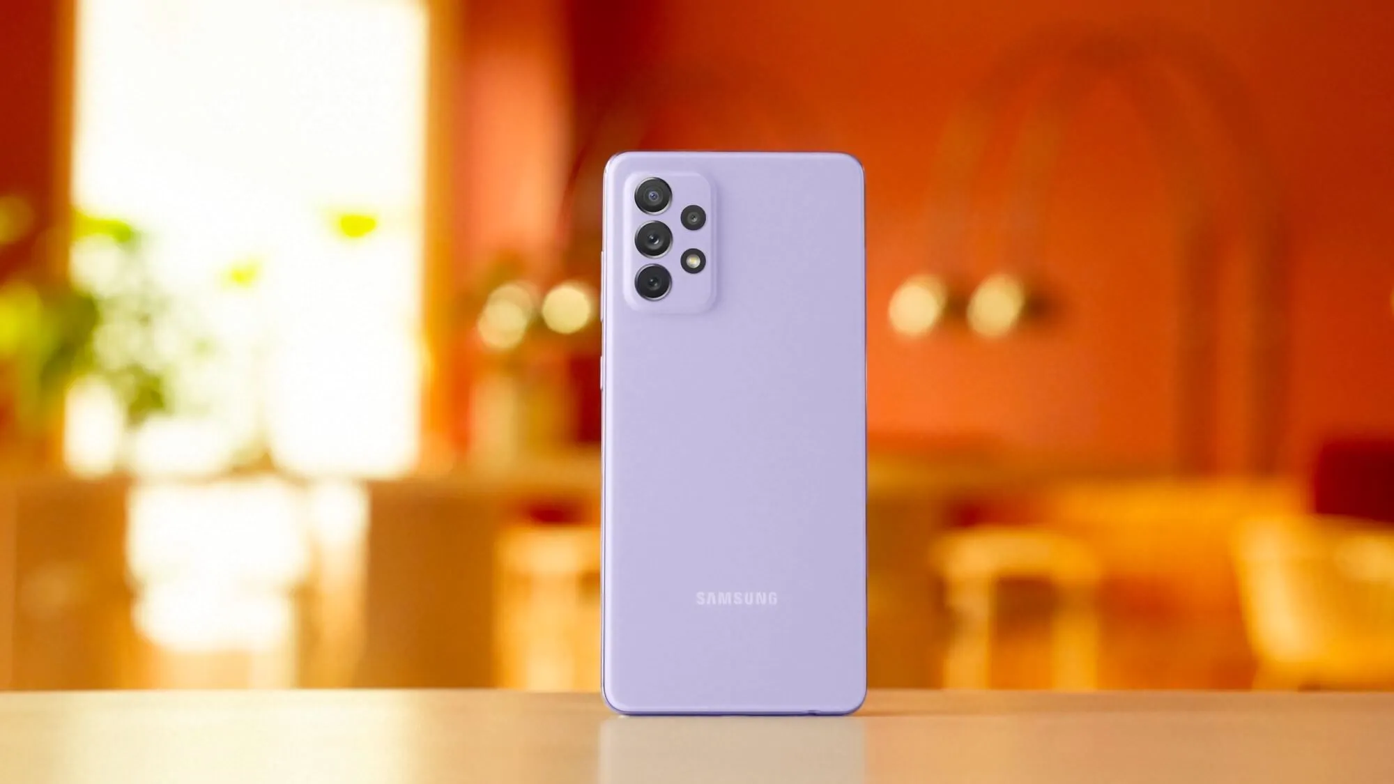 Чем Samsung Galaxy A52 отличается от Galaxy A72? Объясняем, стоит ли переплачивать