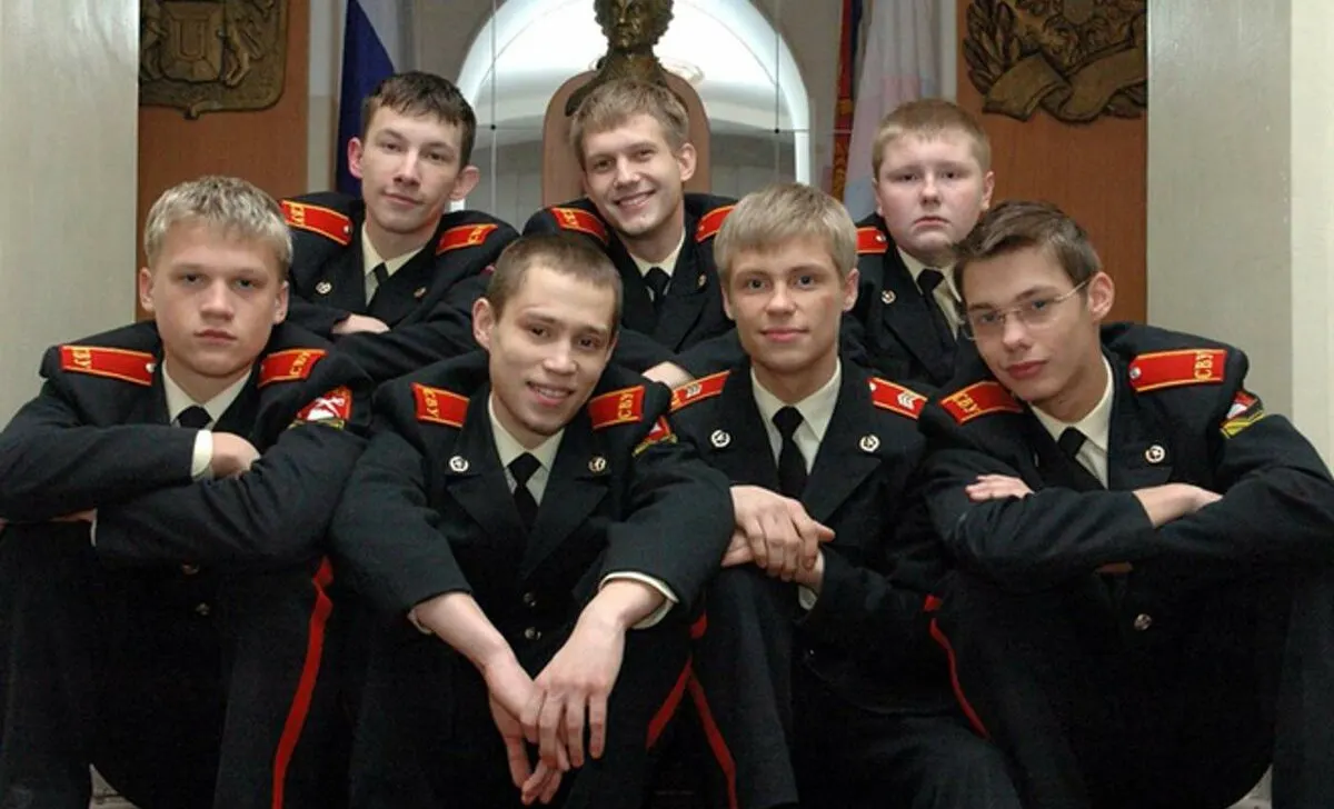 Как и почему закрыли сериал «Кадетство»? Хит от СТС угробили слабым перезапуском