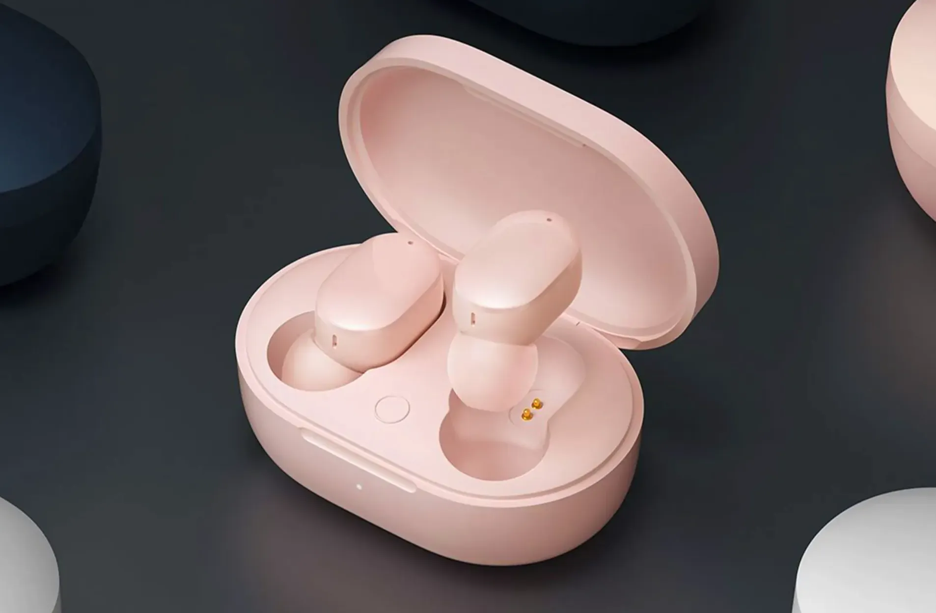 Качественный клон AirPods от Xiaomi уходит со скидкой. Запоминайте промокод