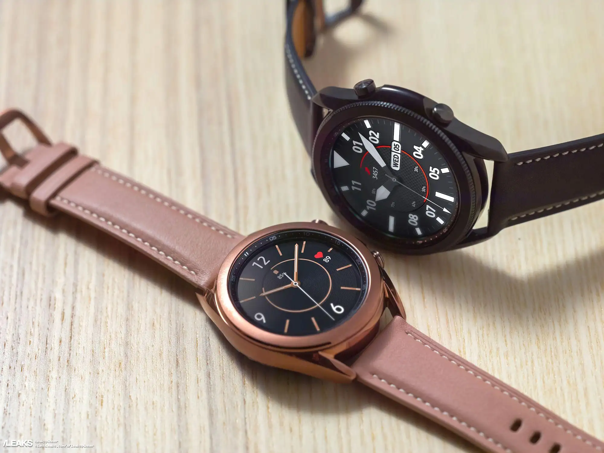 Samsung Galaxy Watch3 и Galaxy Watch Active2 получили важный апдейт в России. Теперь можно замерять давление и ЭКГ
