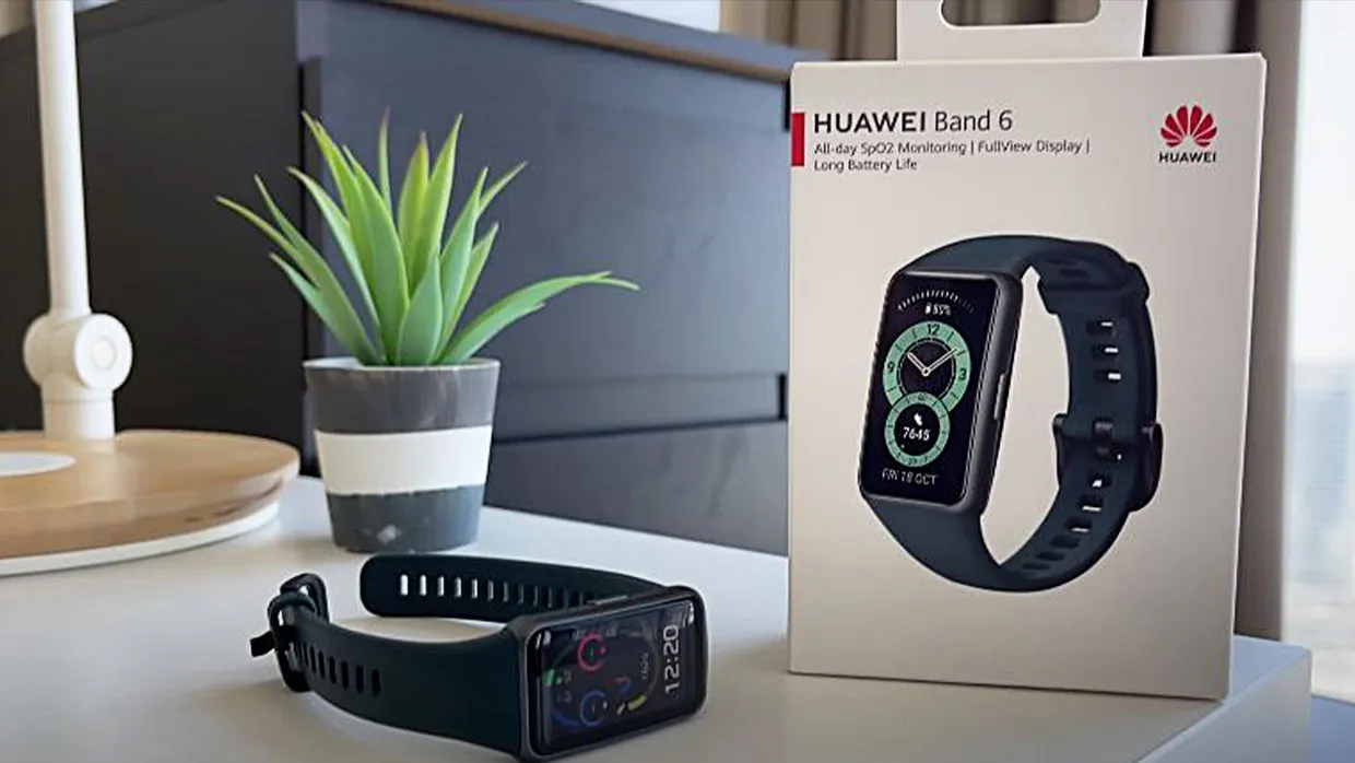 Huawei Band 6 уже в России. Сейчас фитнес-трекер можно взять со скидкой