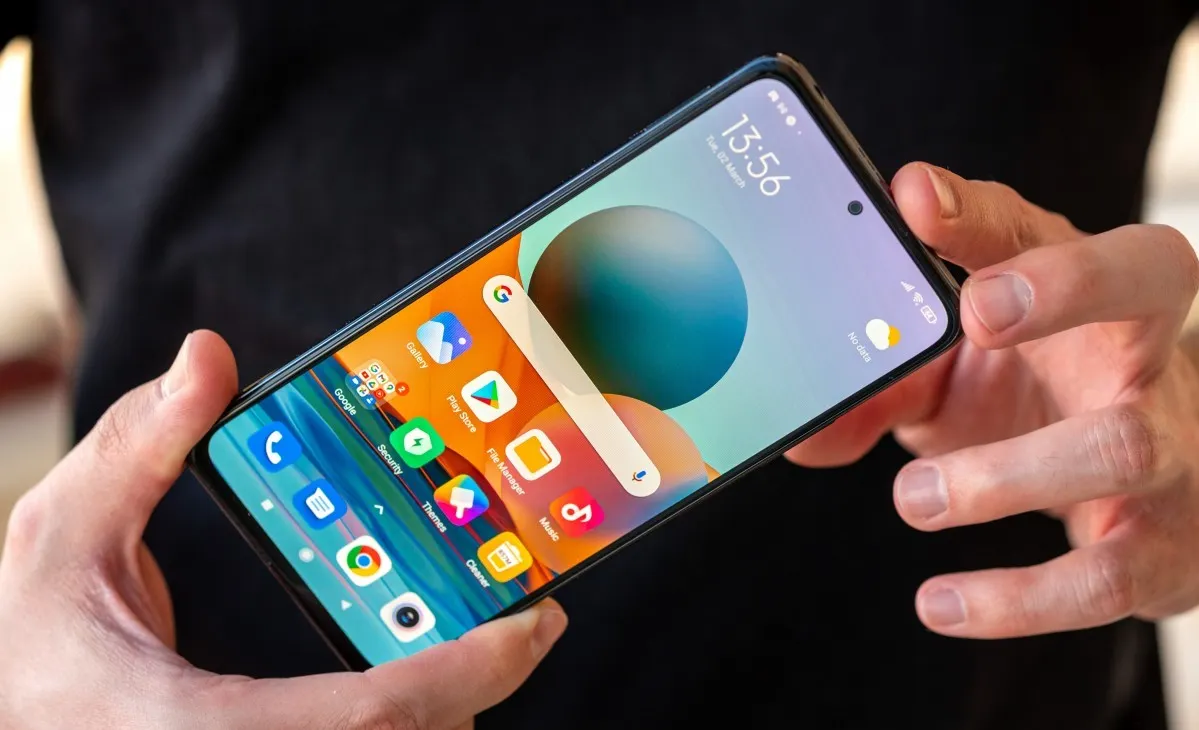 Xiaomi Redmi Note 10 Pro снимает на уровне iPhone XS Max. Но стоит в два раза дешевле
