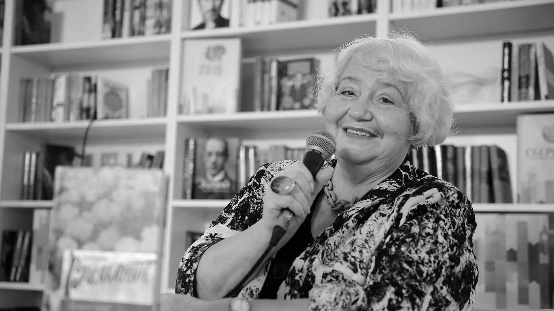 Умерла Екатерина Вильмонт. Она прославилась написанием детских детективов