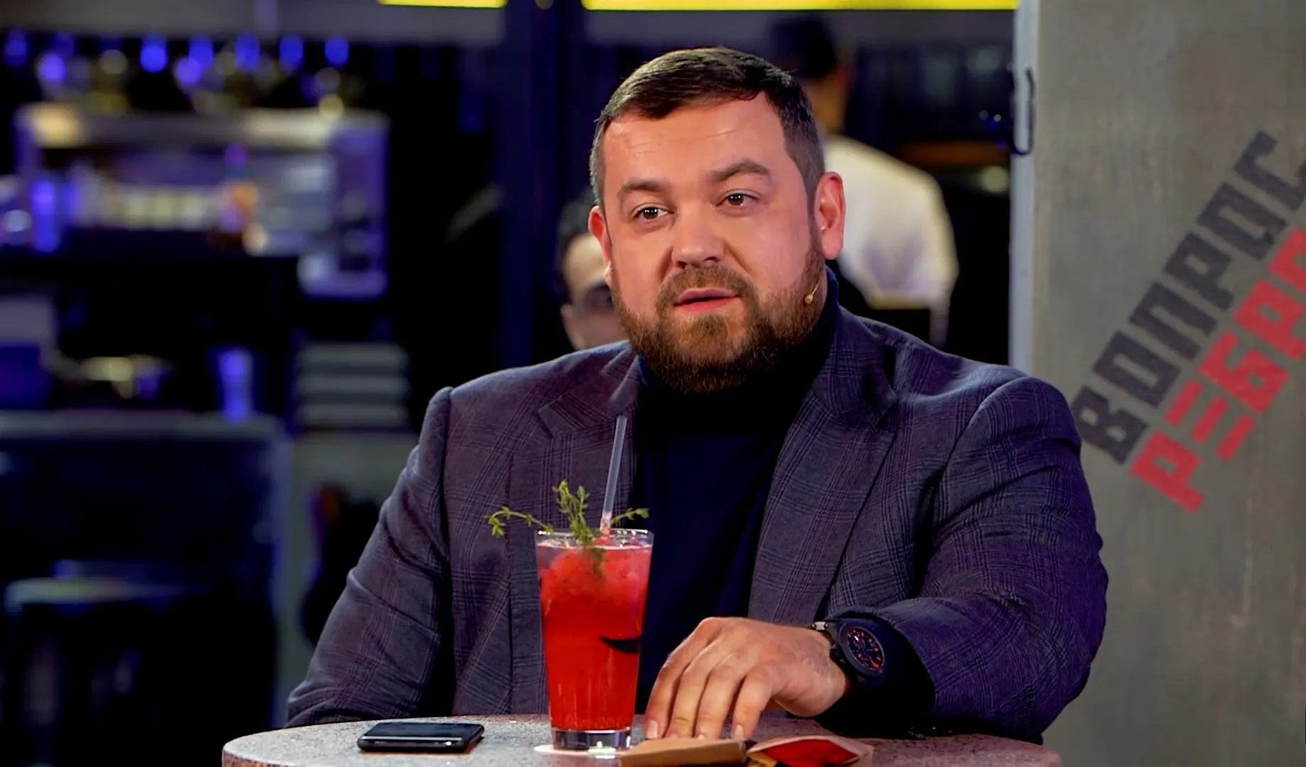 Автоблогер Эрик Давидыч собрался в стендап. Его дебютом займется контора Басты