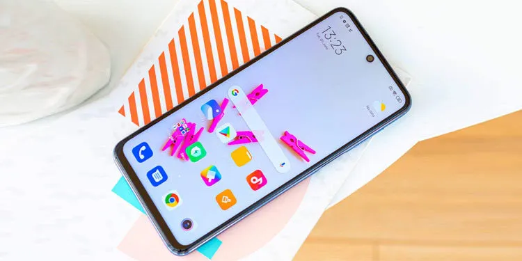 Какие смaртфоны получат MIUI 13? В списке есть древний флагман, но нет довольно свежей модели