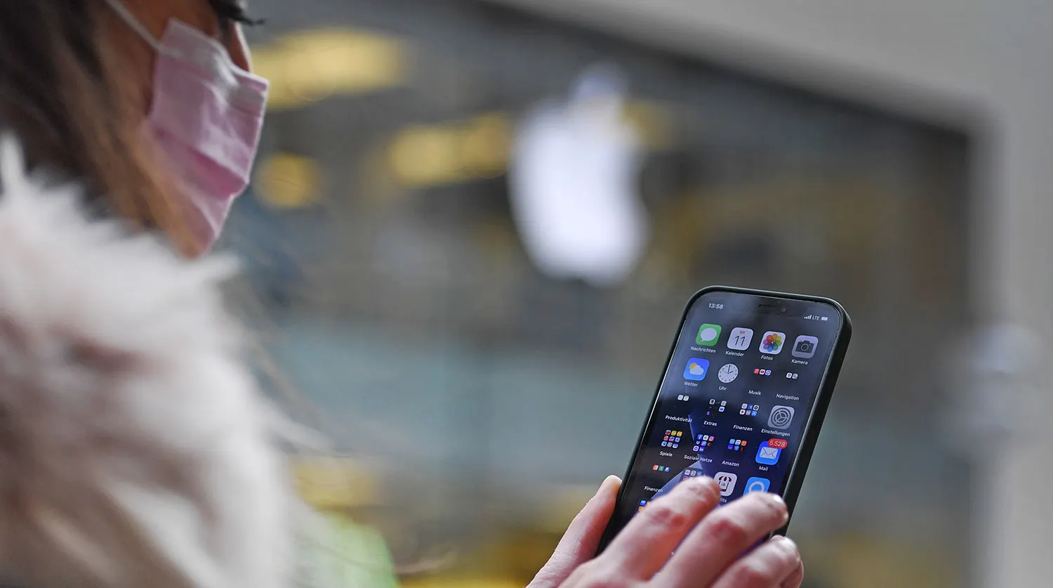 Как быстро разблокировать iPhone, когда вы в маске? Инструкция для тех, кто устал вводить пароль