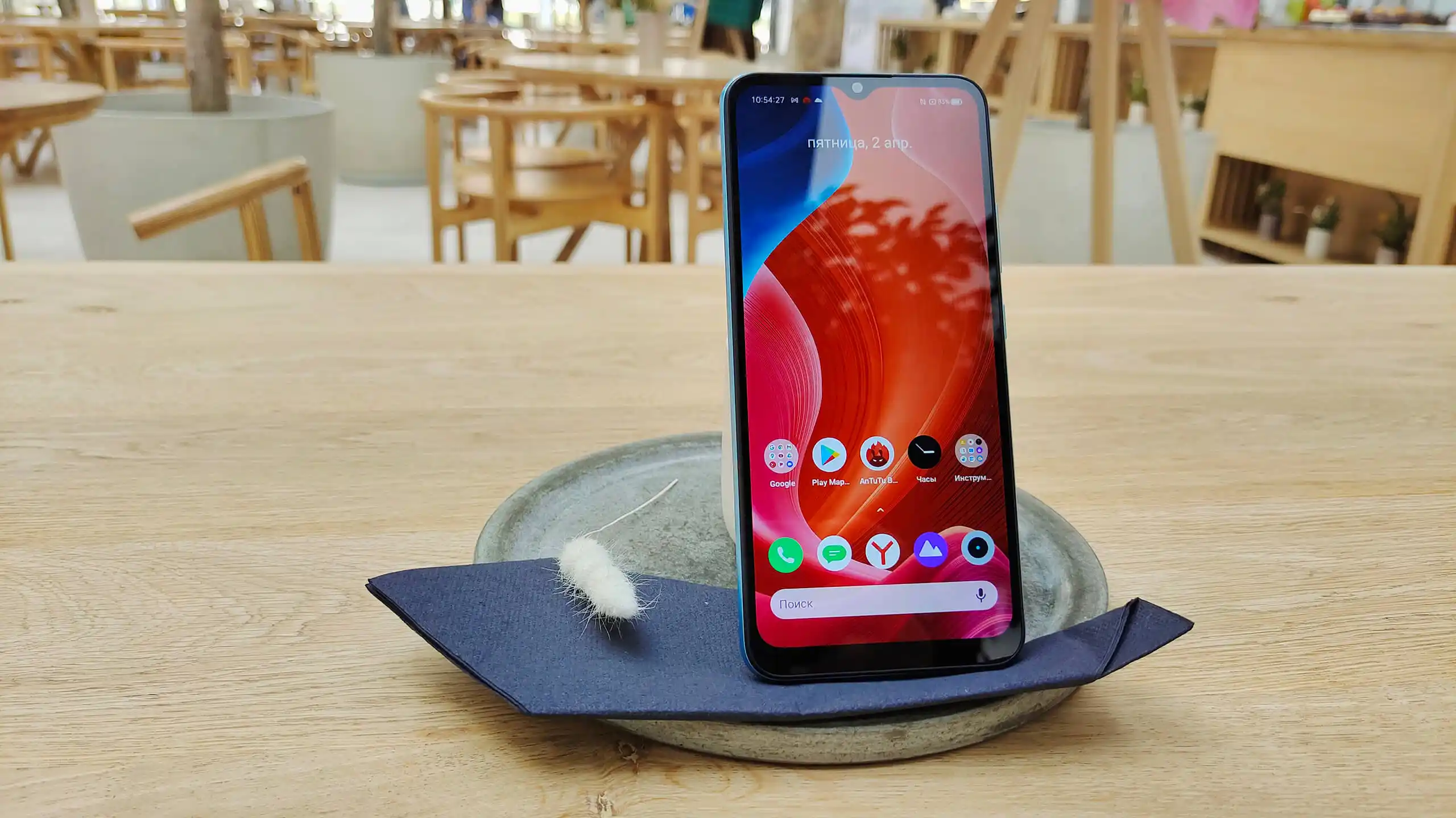 Бюджетник Realme с NFC и мощнейшим аккумулятором отдают за 8 тысяч рублей. Срочно нужно брать