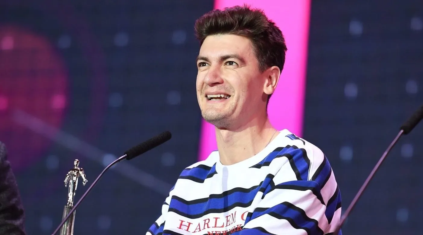 Comedy Club снимал новостное шоу с Гудковым и Ахмедовой. В проект вложили кучу денег, но он так и не вышел – почему?