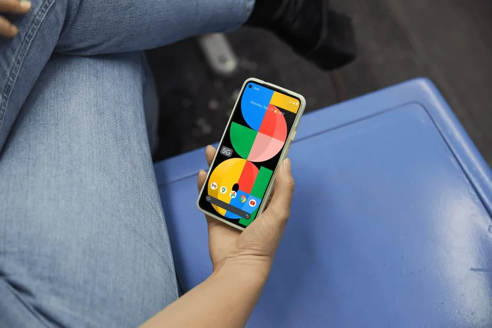 Этот Google Pixel безумно подорожал. Какой девайс на чистом Android брать вместо него?