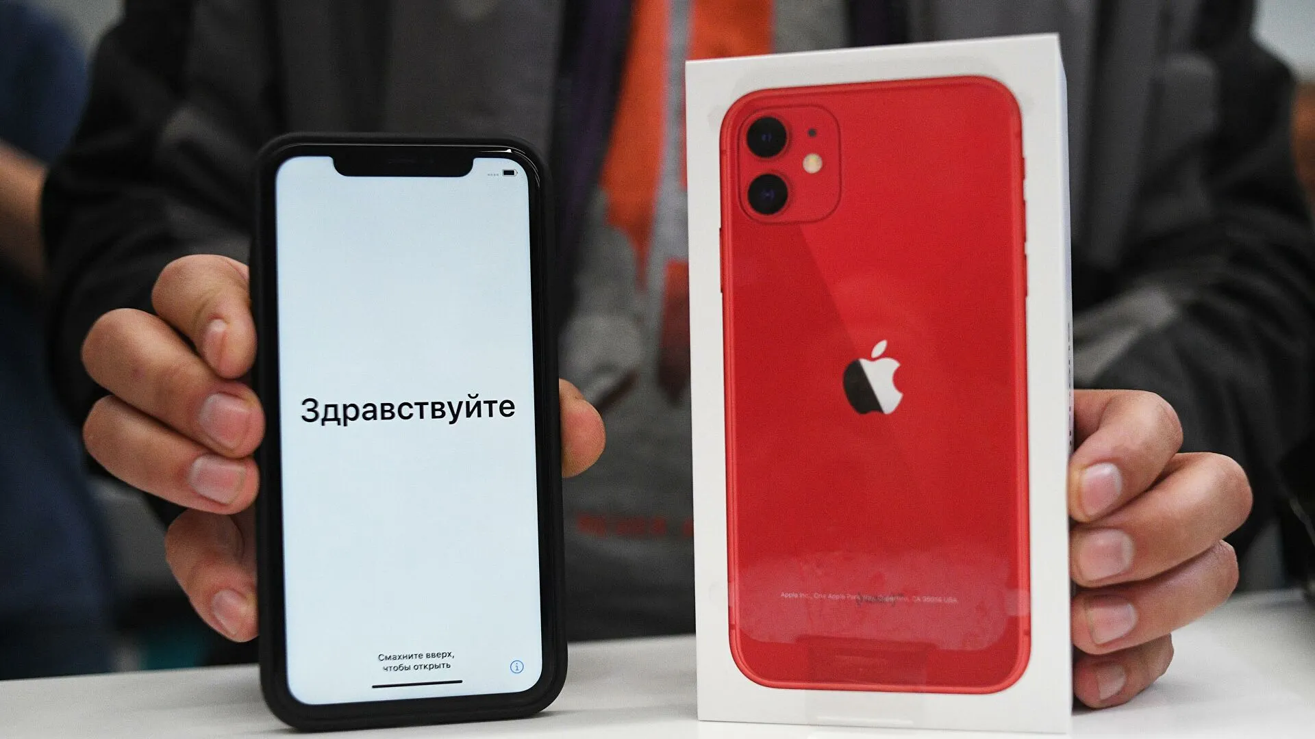 Аpple продала два миллиарда iPhone. Говорят, что это наследие Джобса