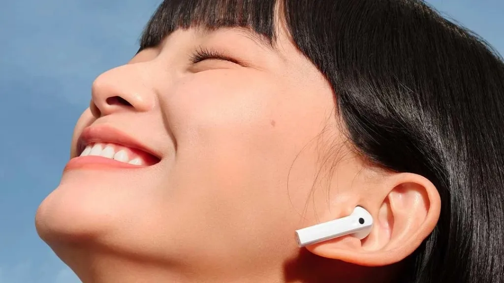 Xiaomi выпустила бюджетную копию AirPods. У наушников даже есть шумоподавление
