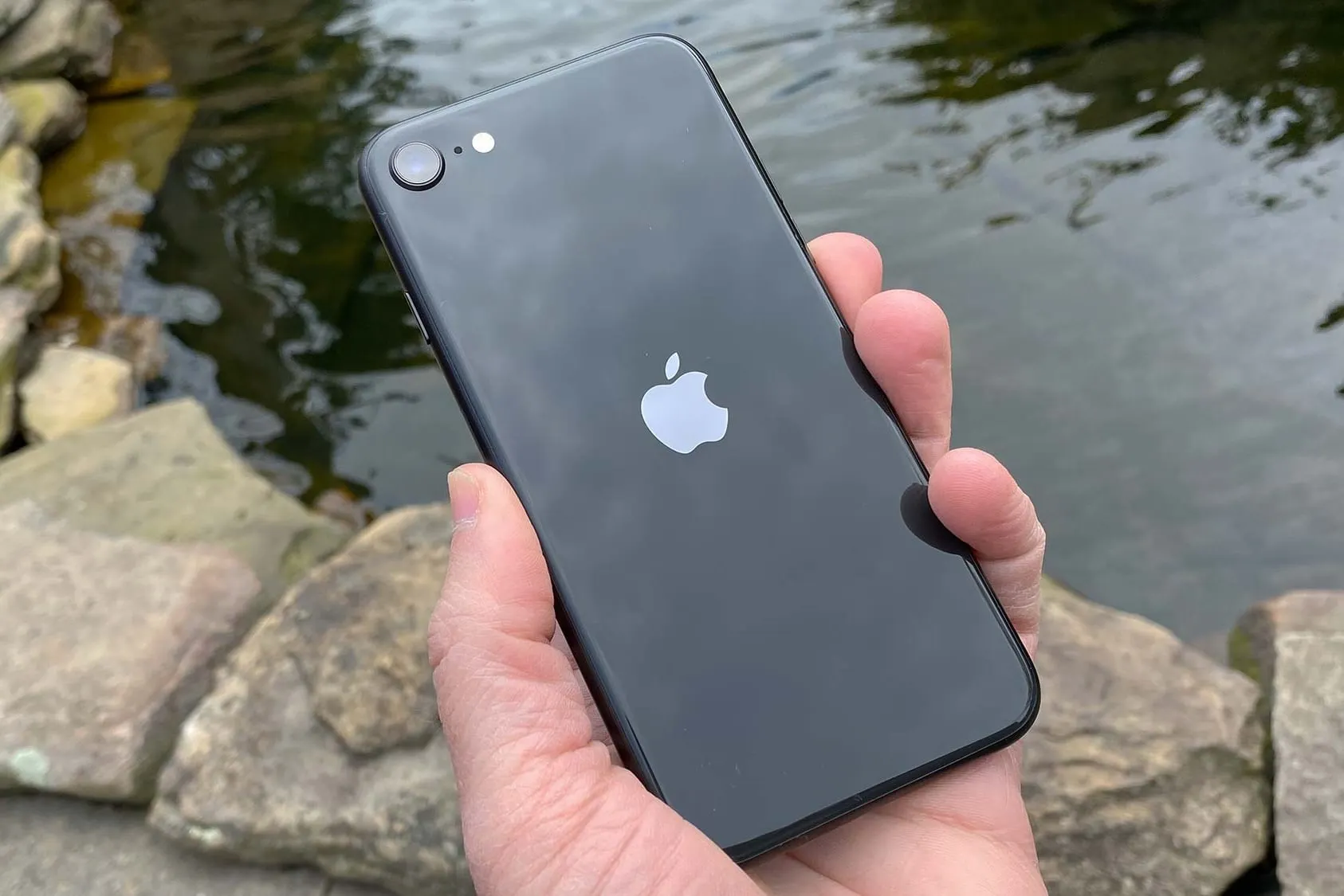 Каким будет iPhone SE 3? Есть характеристики и сроки выхода