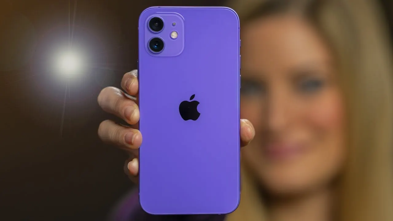 Где выгоднее всего взять iPhone 12 и 12 mini? Мы нашли пару ссылок