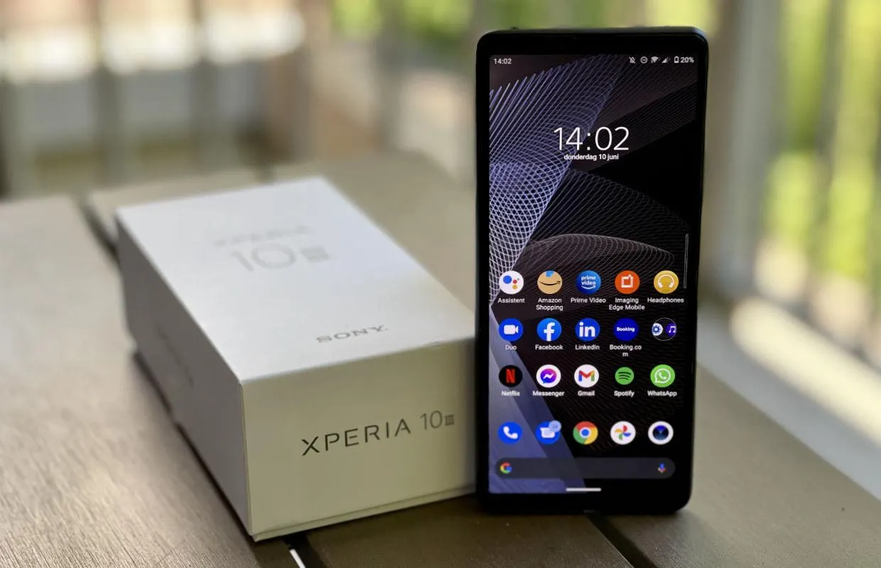 Этот Sony Xperia — лучший Android-компакт до 30 тысяч. Но он подойдет не всем