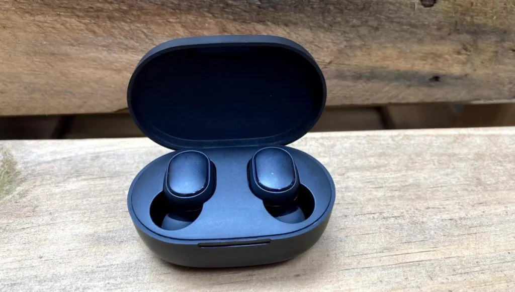 Гарнитуру Xiaomi отдают за гроши. Это отличные TWS-бюджетники