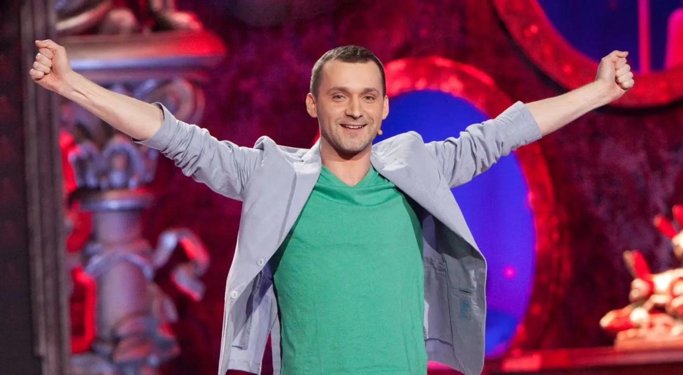 5 резидентов Comedy Club, которые бесили зрителей. От Руслана Белого до «Уральского пельменя»
