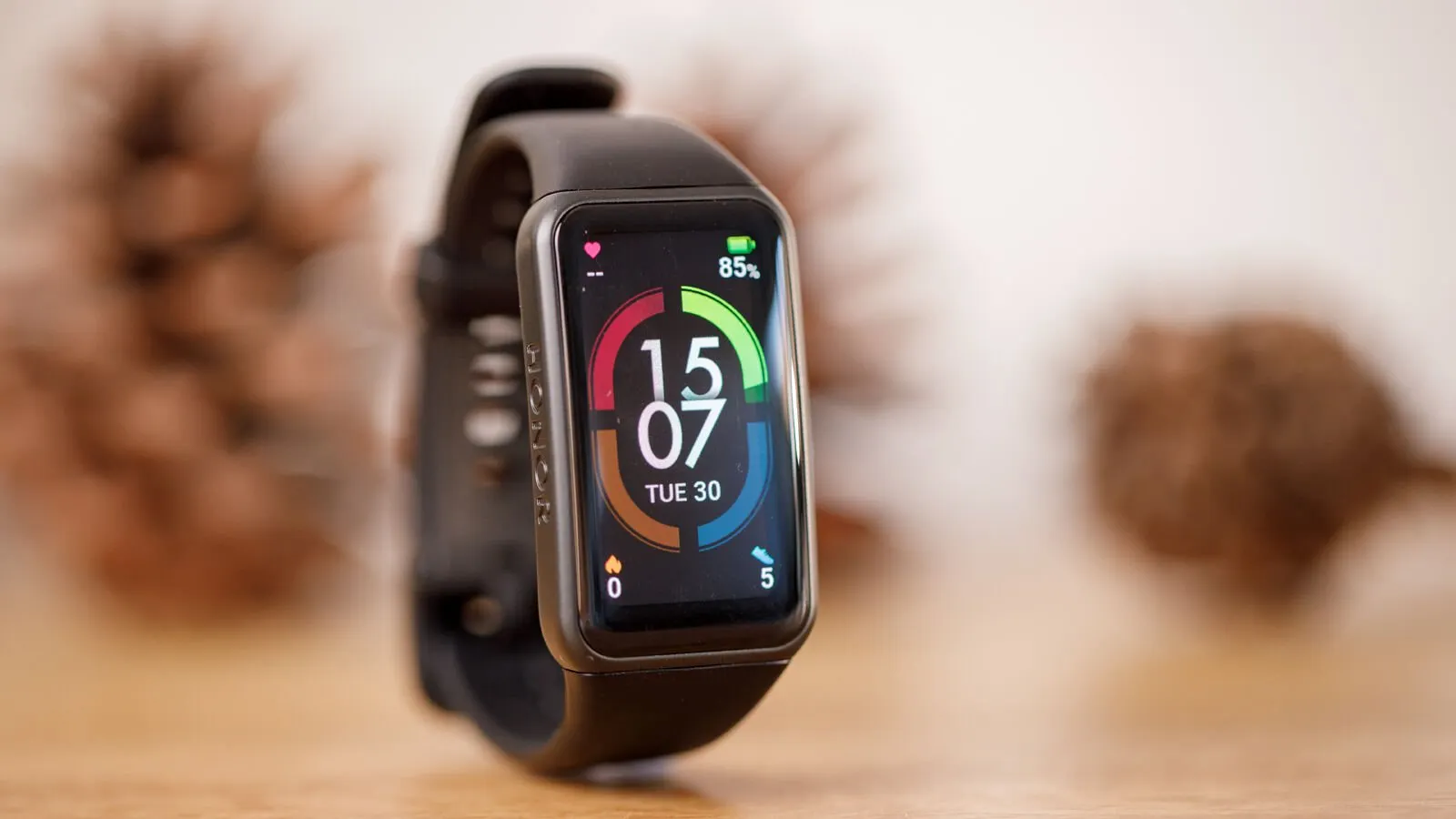 Honor Band 6 сливают со скидосом. Это идеальный фитнес-трекер