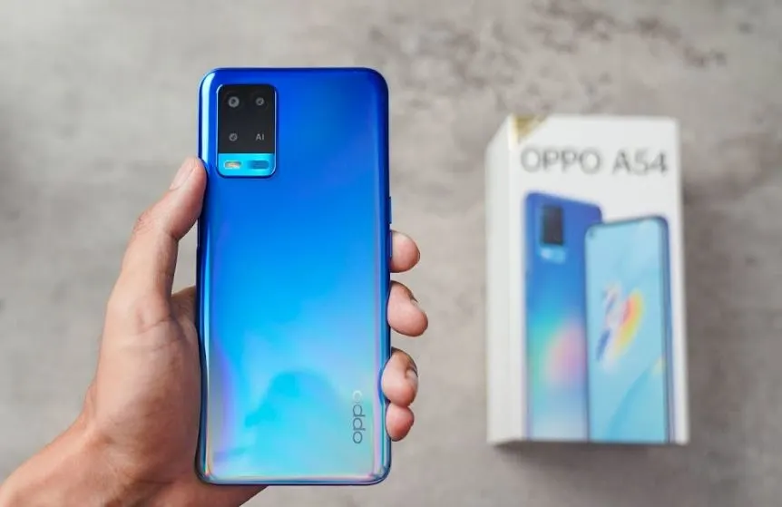 Бюджетник OPPO A54 можно урвать по максимально выгодной цене. У него есть NFC и большой аккумулятор