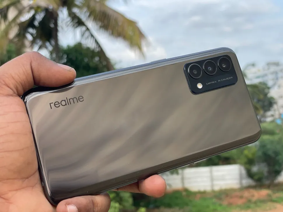 Хитовый Realme можно урвать по лучшей цене. Как это сделать?