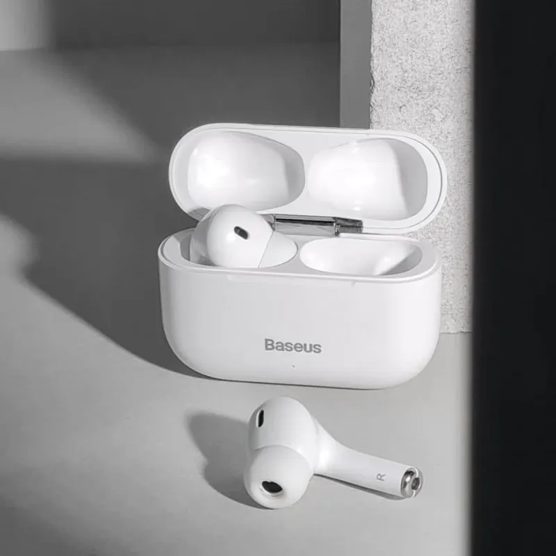 Клон AirPods Pro сливают дешевле фирменнного чехла для iPhone. Чем круты Baseus W3?