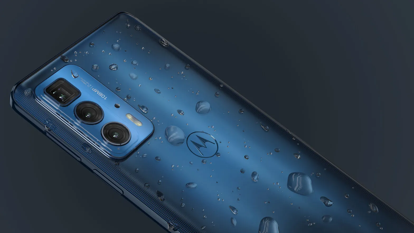 Motorola Edge 20 Pro отдают за копейки на распродаже 11.11. У него мощный экран и шикарная оптика