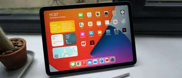iPad Air сливают с феерической скидкой. Это самый универсальный планшет бренда