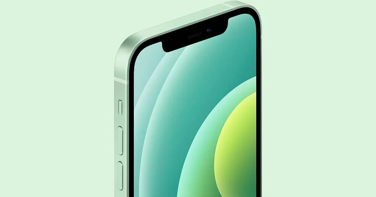 iPhone 12 фантастически подешевел. Это самый выгодный девайс в конце года
