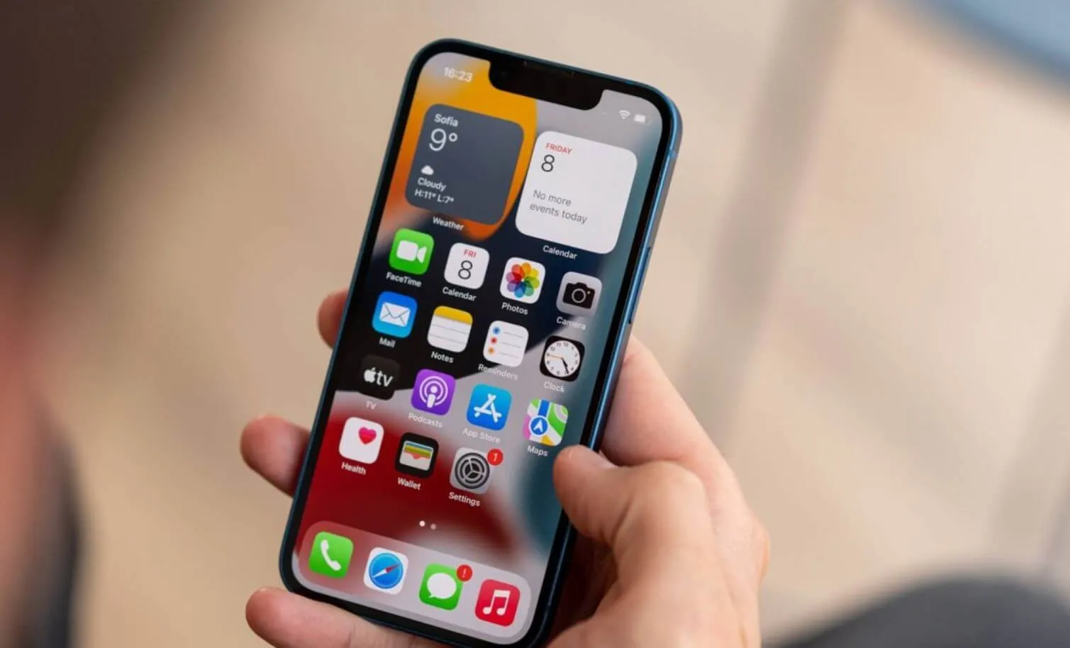Все компактные iPhone рухнули в цене. Почему их надо брать уже сейчас?