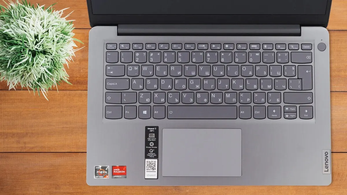 Ноутбук Lenovo отдают за смешные деньги на Али. Это один из лучших лэптопов для офисной работы