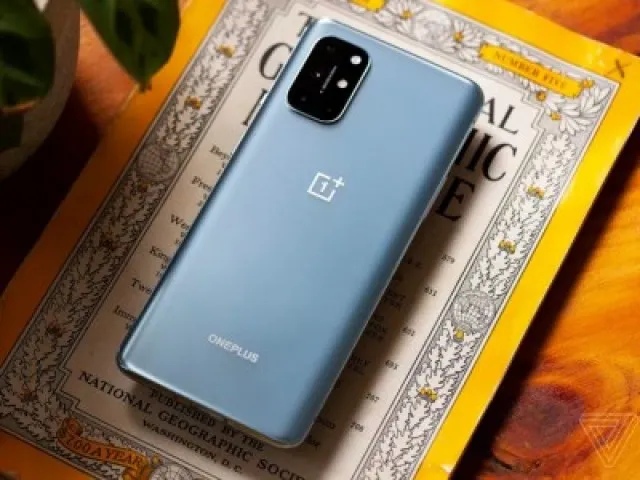 Этот OnePlus с бесконечной памятью доступен по лучшей цене. Скорее хватаем хитяру на чистом Android