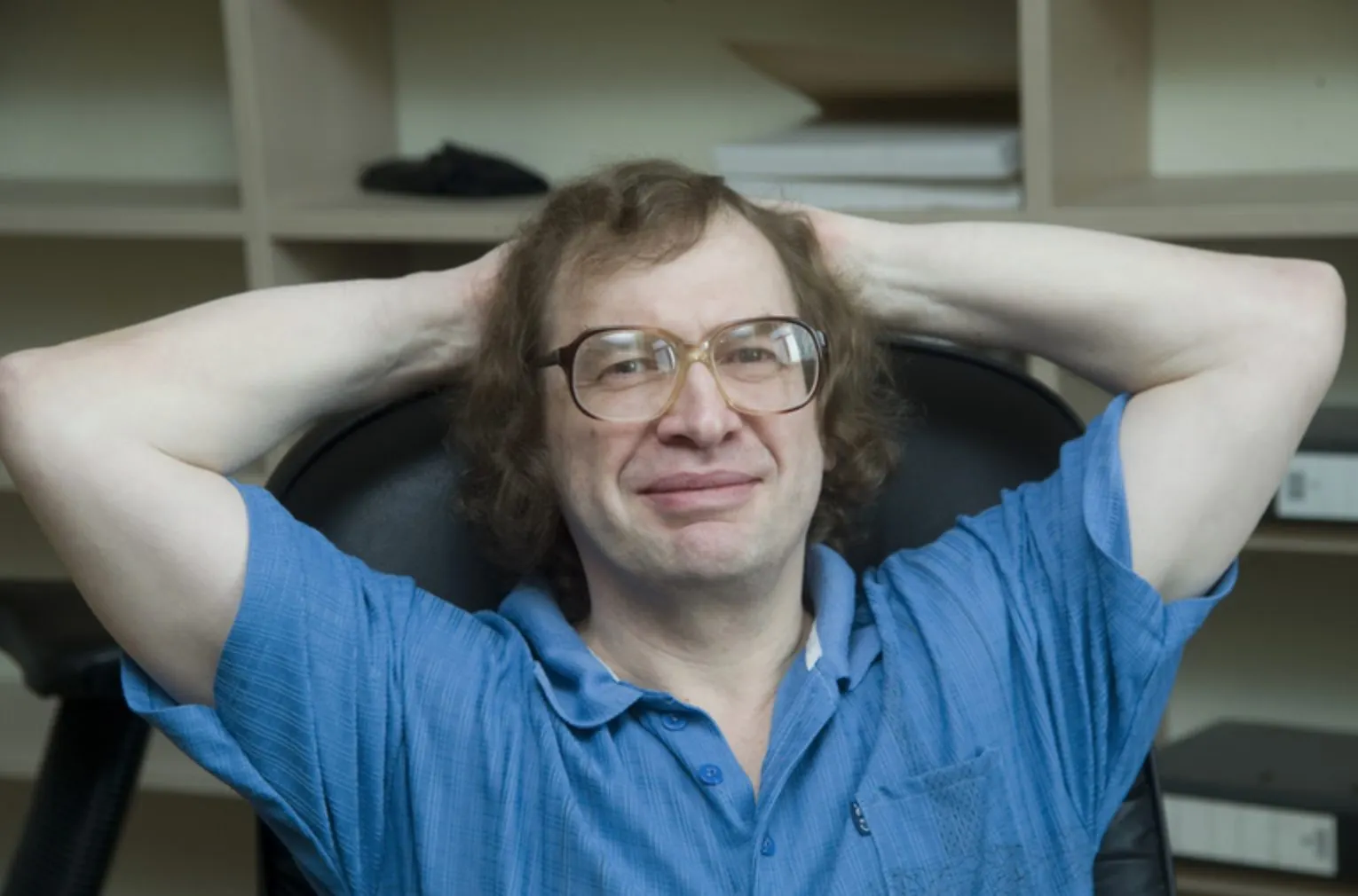 Сергей Мавроди переродился в тиктоке. Как зумеры копируют основателя МММ?