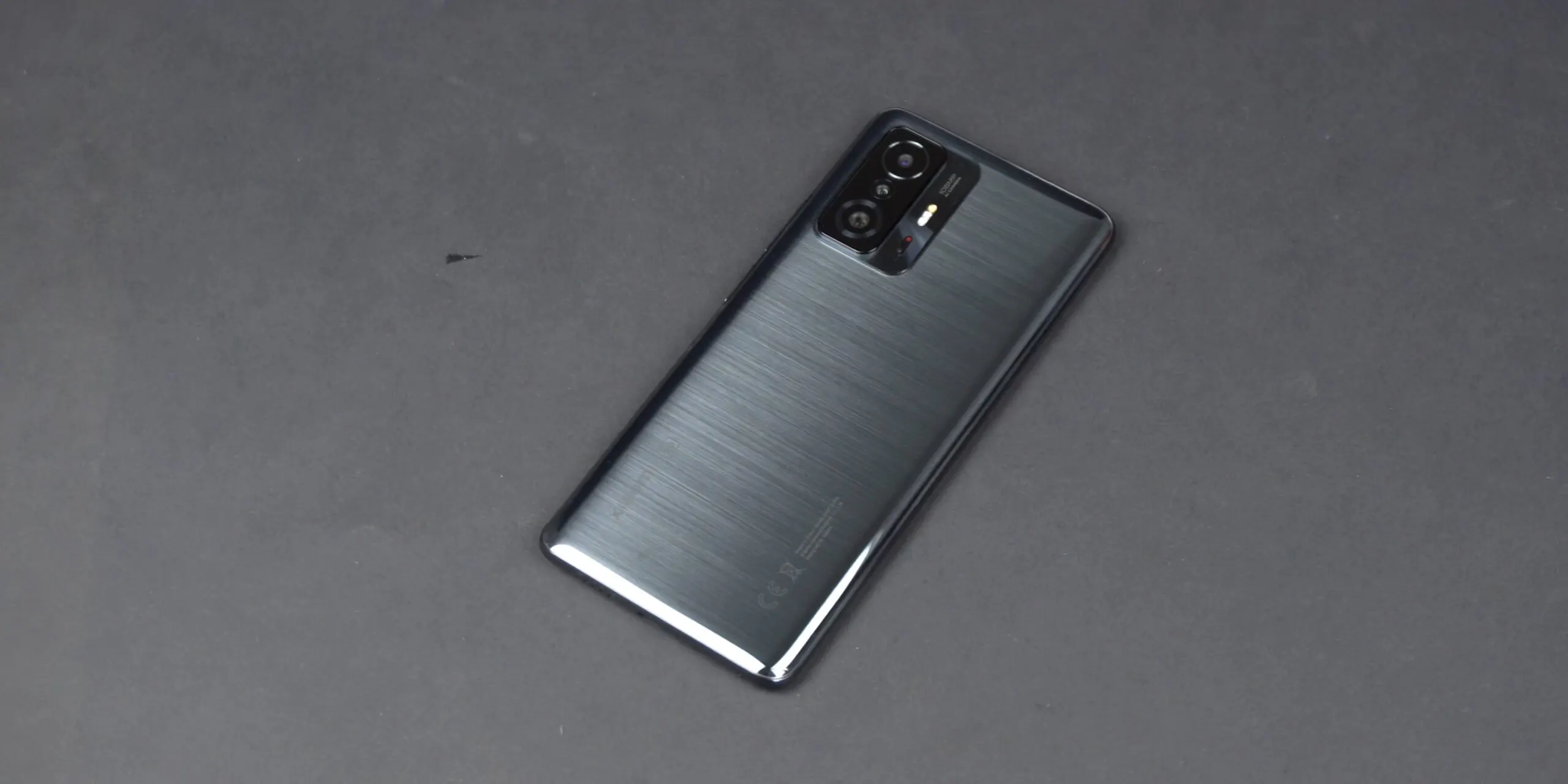 Xiaomi 11T отдают с жирным скидосом на AliExpress. Это самый мощный флагман бренда