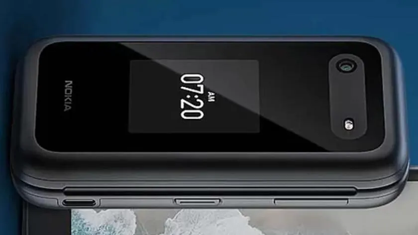 Nokia воскресила очередной культовый телефон. Это легендарная раскладушка из 2007 года