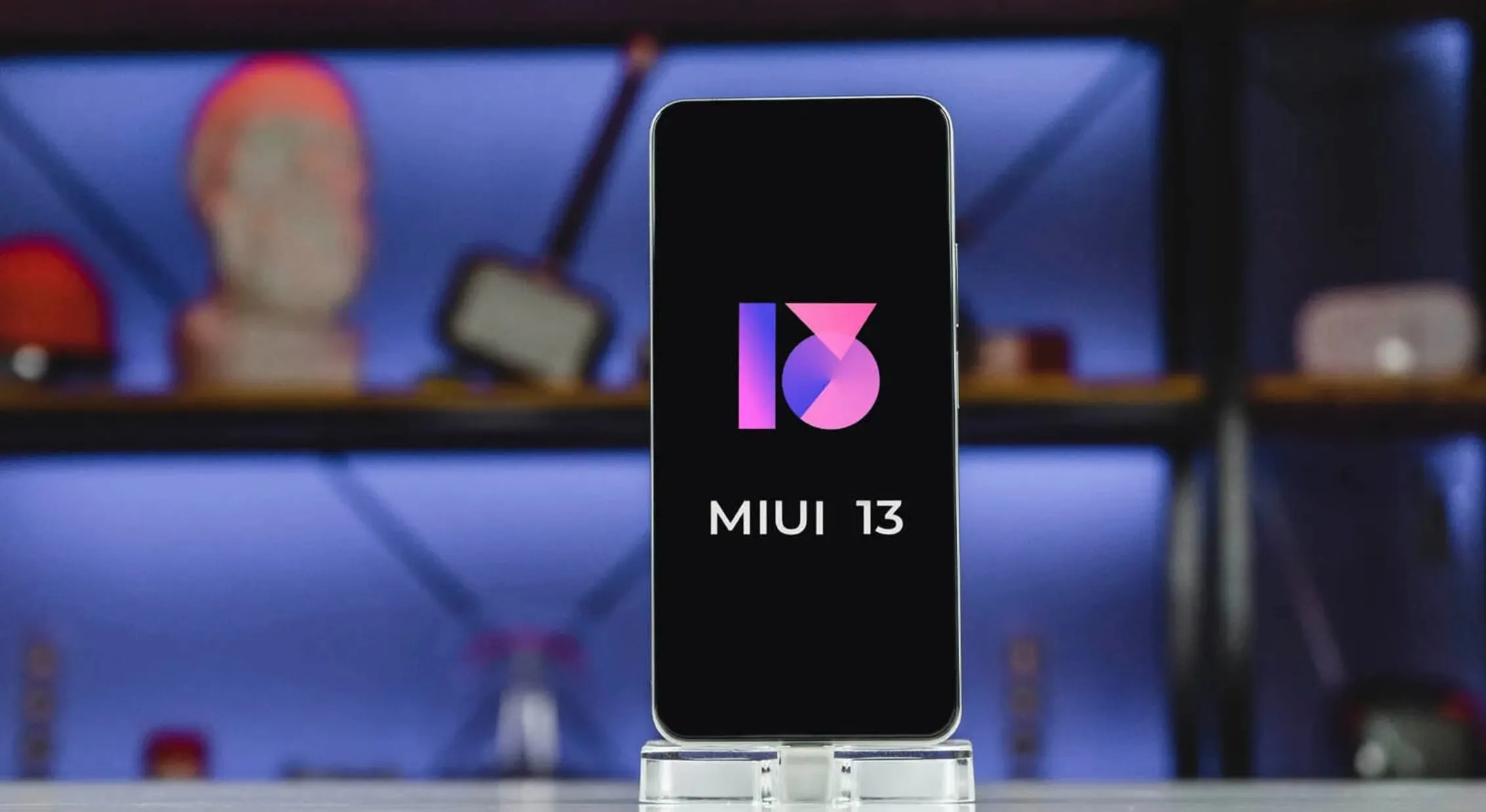 Как выглядит MIUI 13 в реальной жизни? Китайцы просто взяли и украли интерфейс iOS 15