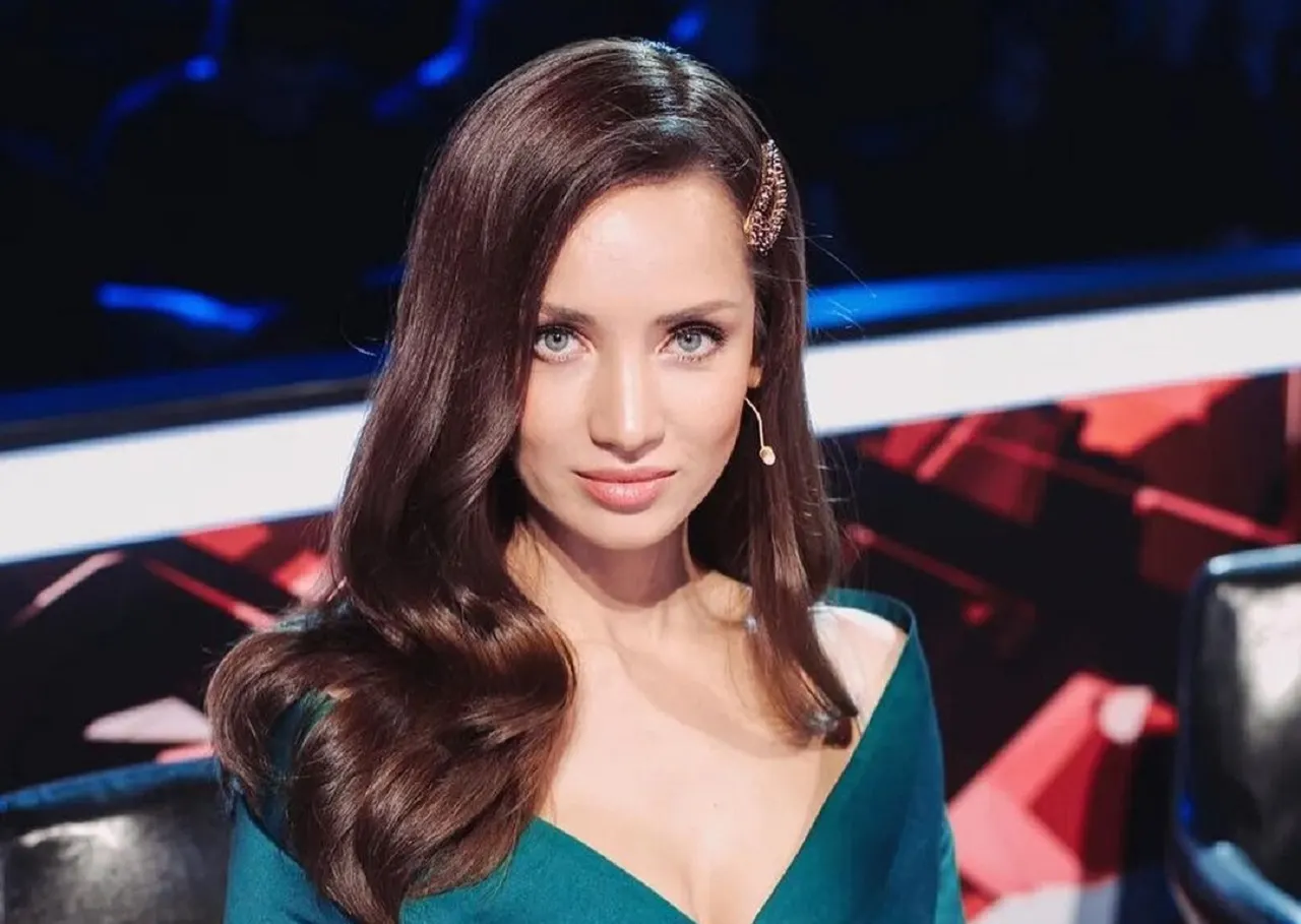 Куда пропала экс-наставница «Танцев» Татьяна Денисова? Она уехала из России и снова работает на ТВ