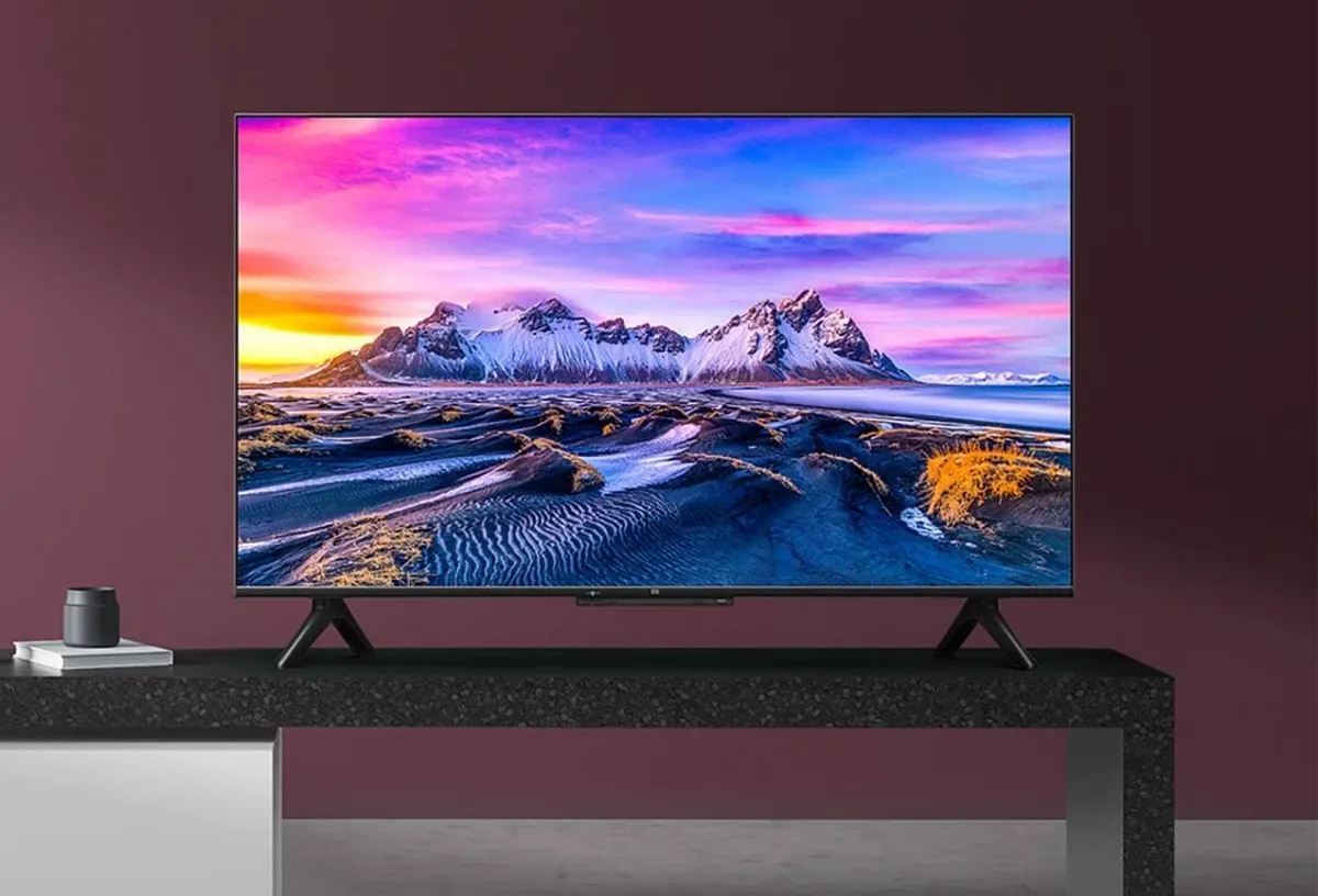 Берем Xiaomi Mi TV P1 по минимальной цене. Это доступный телевизор с 4K и Android TV