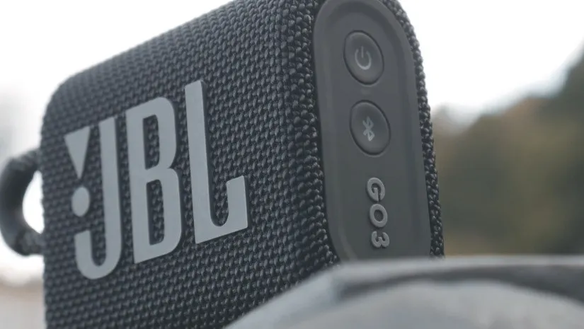 Ультракомпактную колонку JBL сливают за копейки на Tmall. Лучший вариант за свои деньги