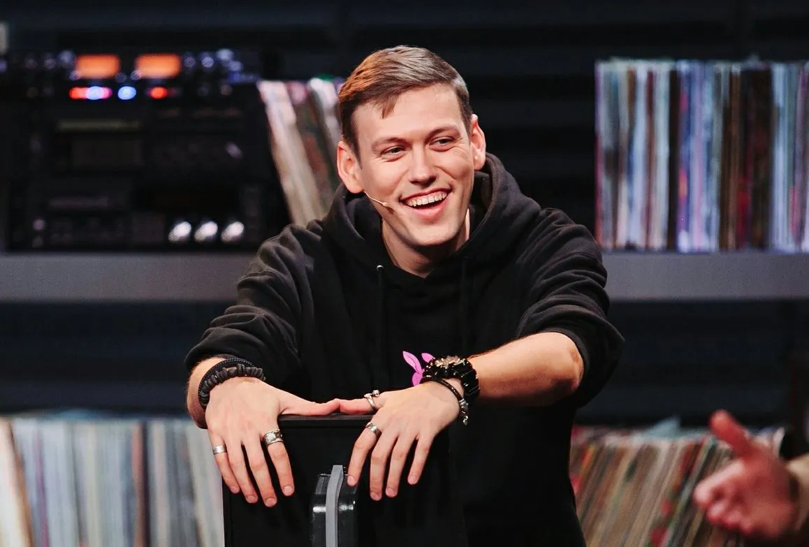 5 фактов про Антона Шастуна. Он вел «Что было дальше?» и провалился в Comedy Club