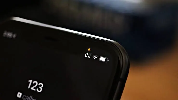 Что означает желтая или зеленая точка в углу экрана iPhone? Разбираемся в этих символах
