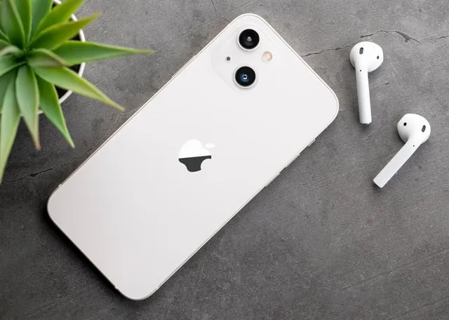 Лучший iPhone 13 отдают с жирной скидкой на Али. Девайс надо срочно брать