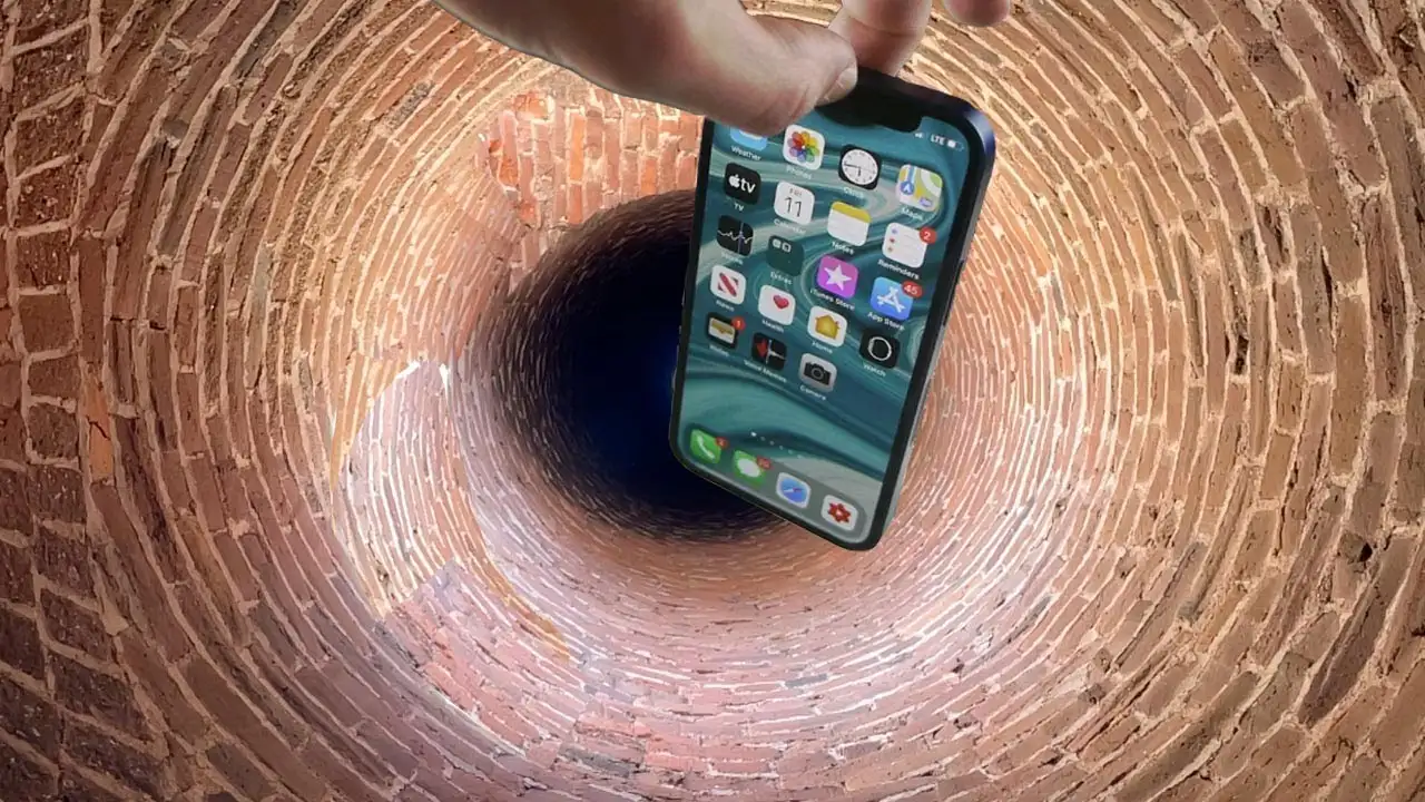 Нужно ли отключать обновления на iPhone? Говорят, что Apple может отключить девайсы из-за санкций