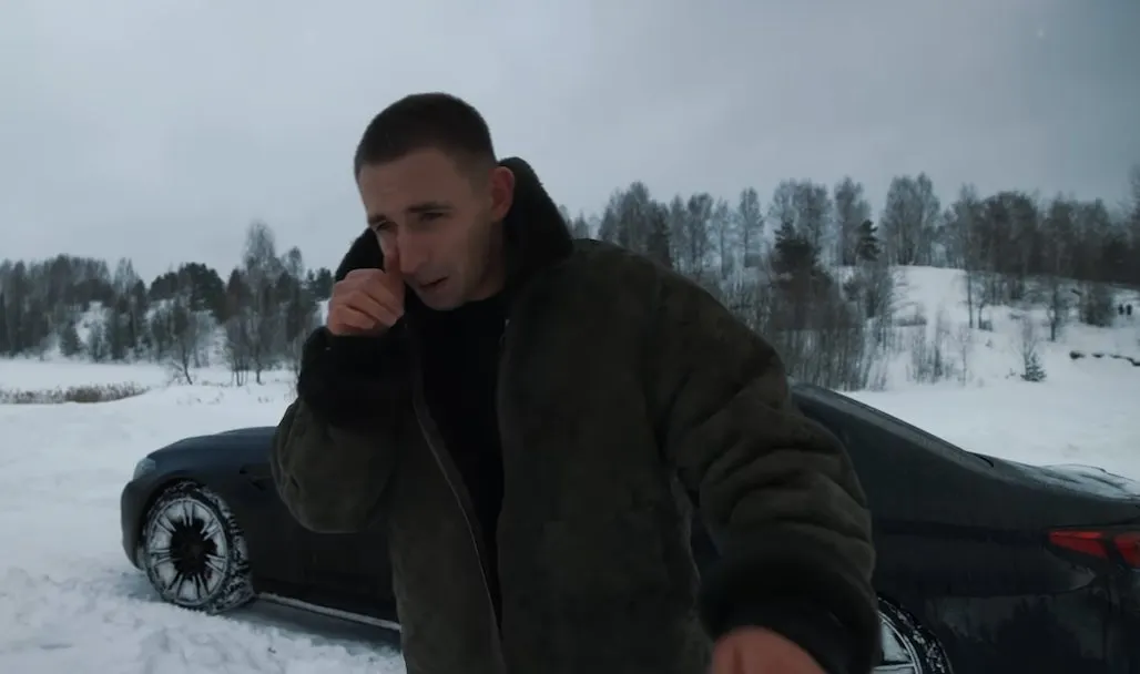 Михаил Литвин сжег BMW за 10 миллионов. Фанаты решили, что в память о погибшем блогере Губденском