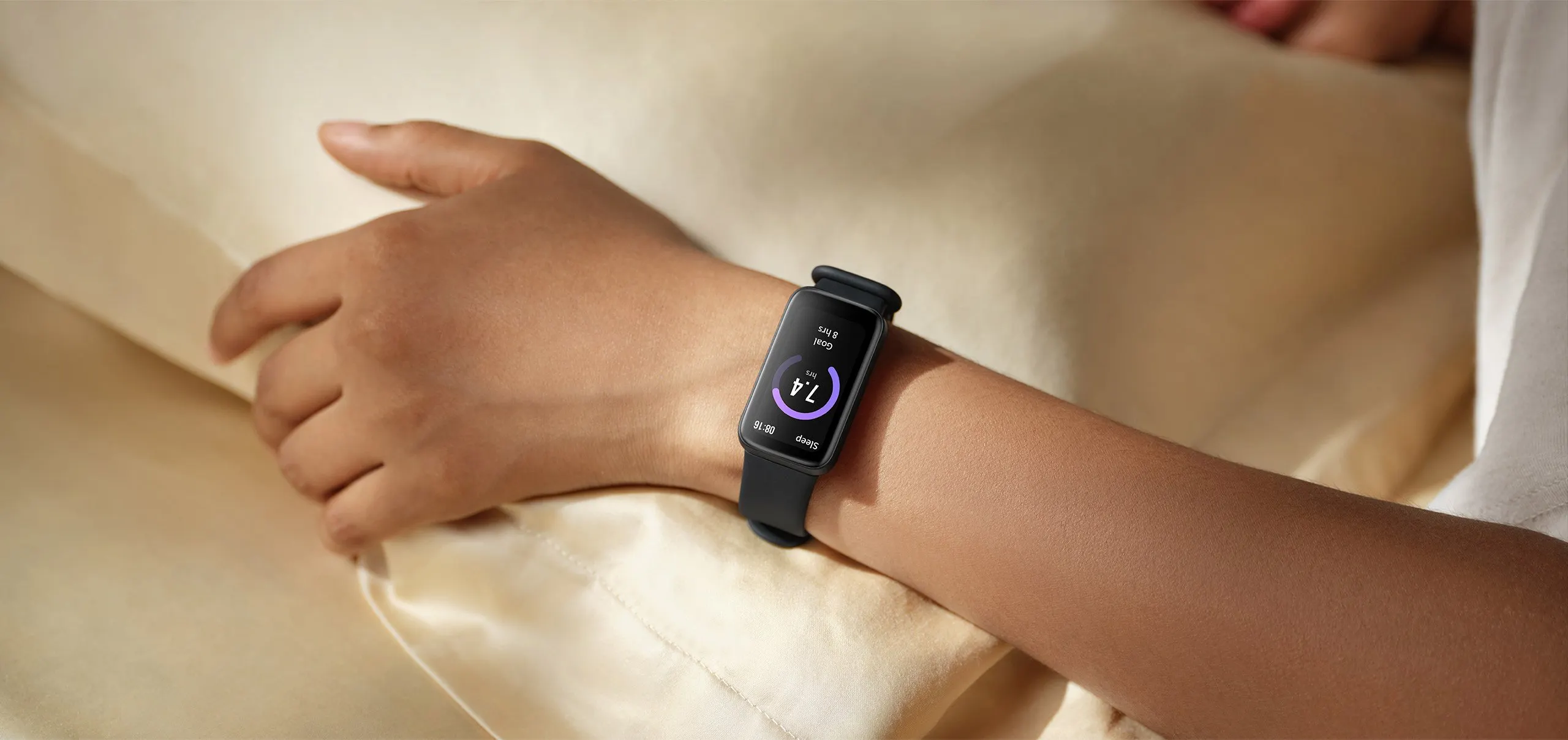 Секретный Xiaomi Mi Band подешевел ниже психологической отметки. Скорее хватайте этот фитнес-браслет