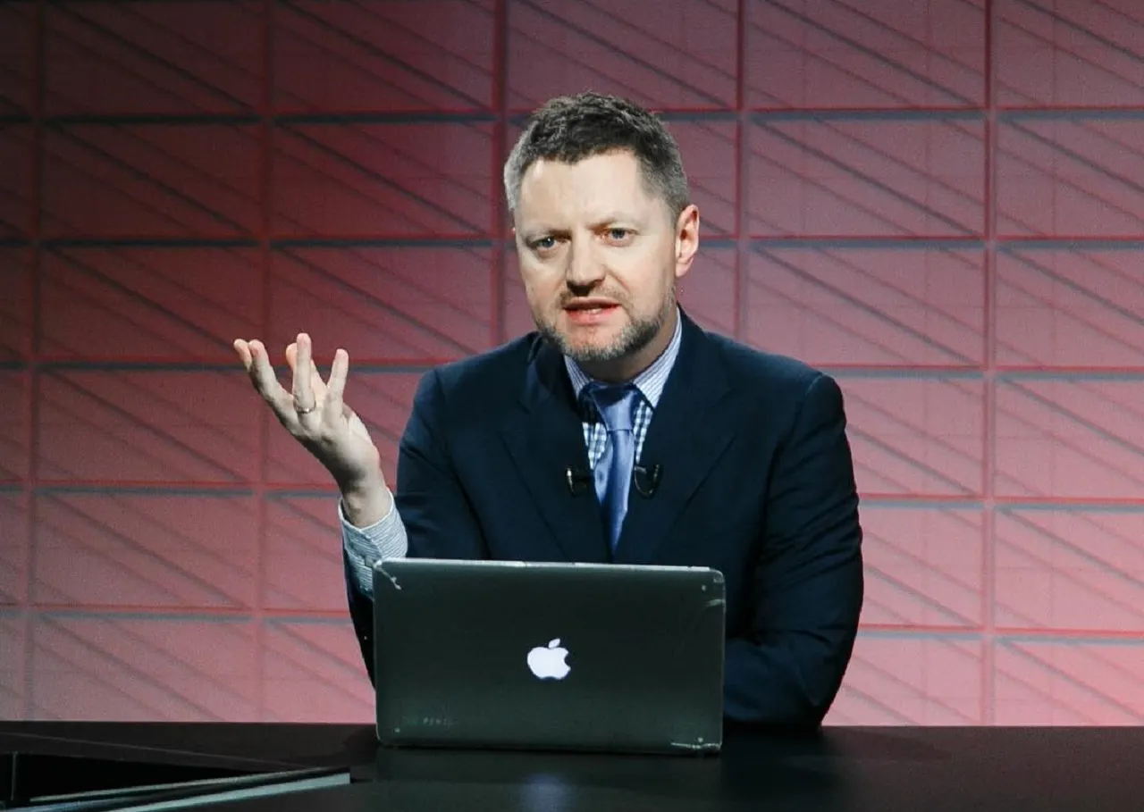 Что будет с ютуб-каналом «Редакция»? Алексей Пивоваров уже закрыл один из трех форматов