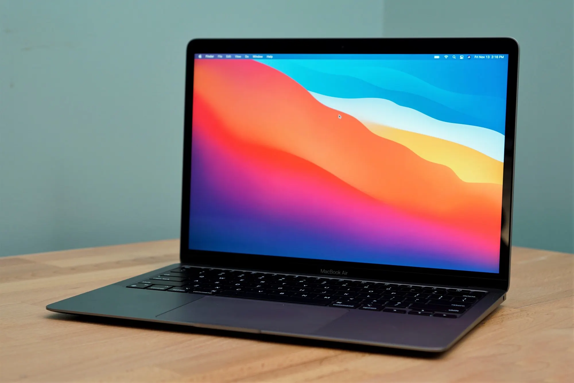 Стоит ли ждать MacBook Air 2022? Есть первые слухи о бюджетном ноутбуке