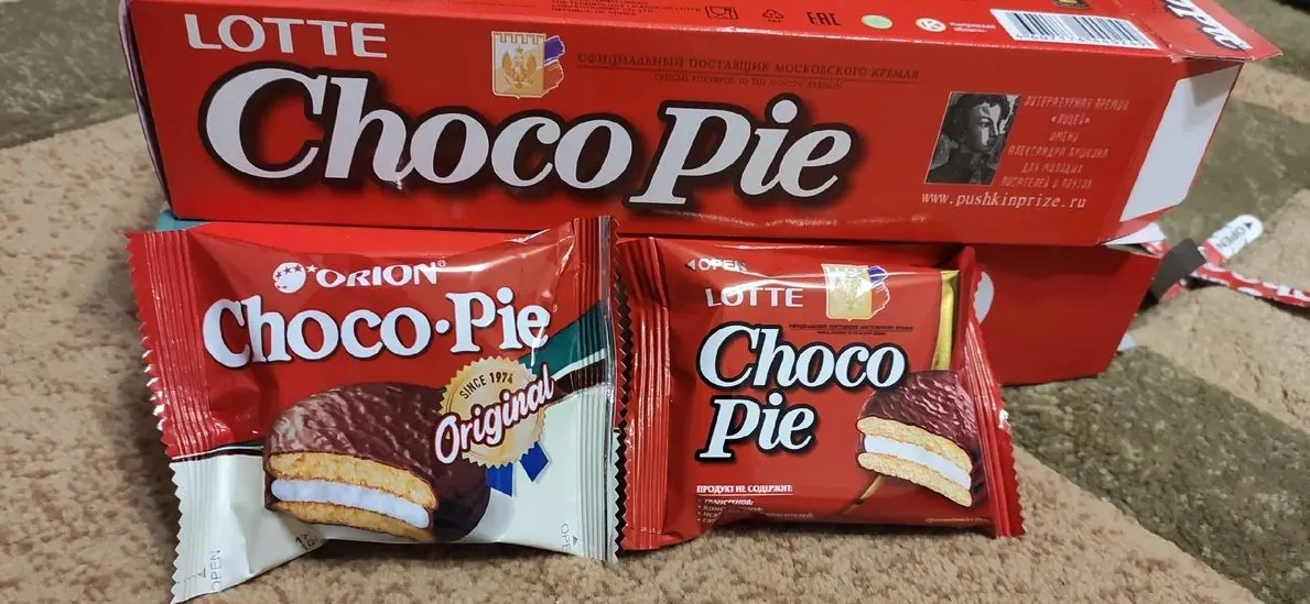 Choco Pie остается в России. Чем отличаются версии от Lotte и Orion и где оригинал?